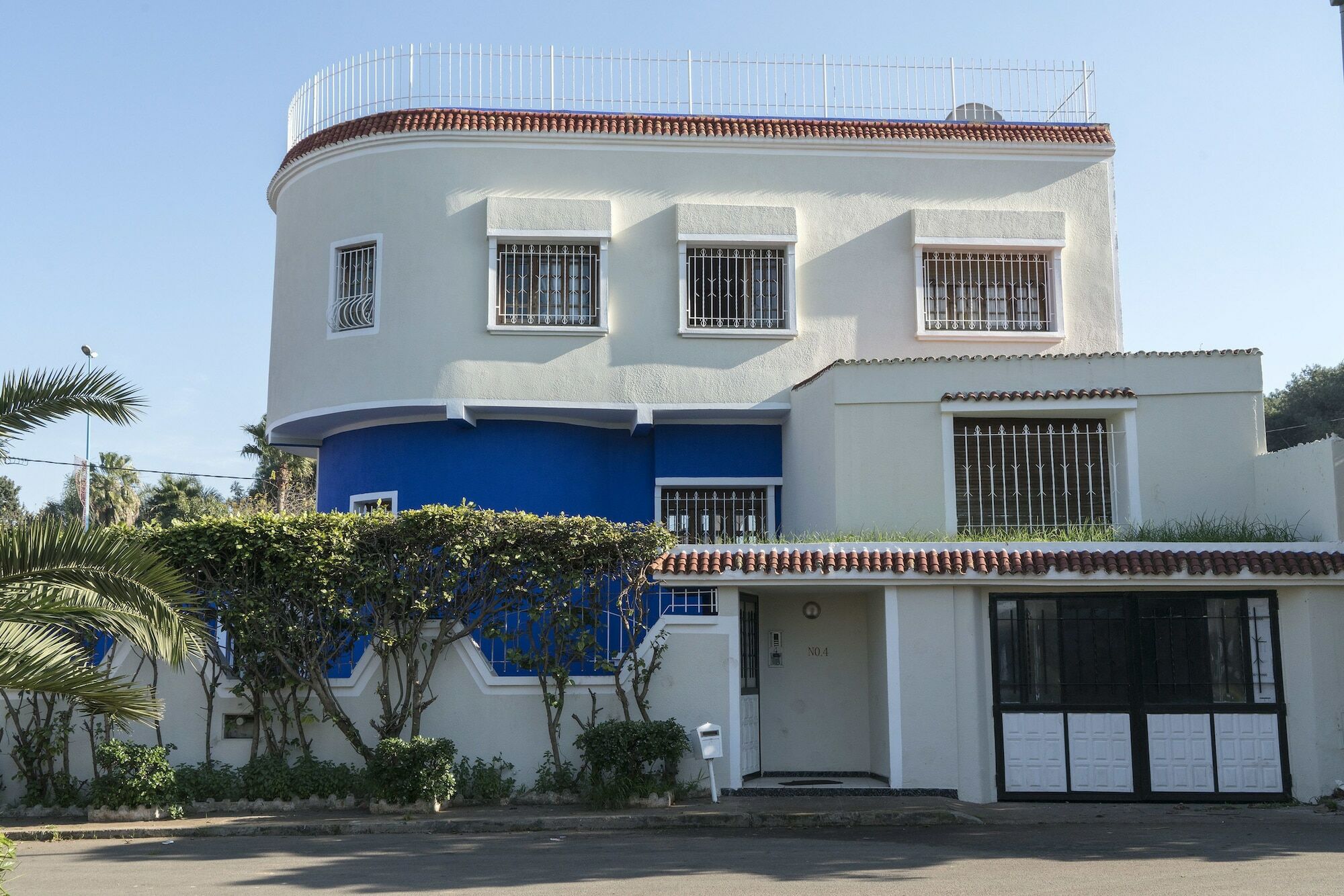 Blue And White House Hotel Anfa-Superieur Екстериор снимка